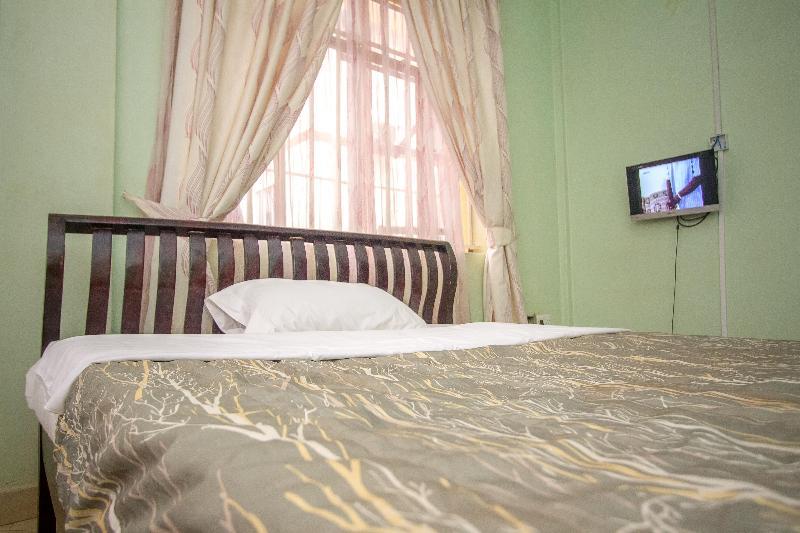 Serene Hotel Kampala Exterior photo